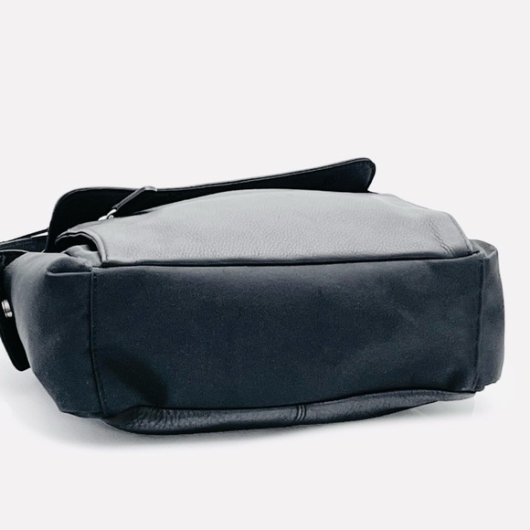 Fossil Black Leather and Nylon Messenger Bag - Picture 5 of 13